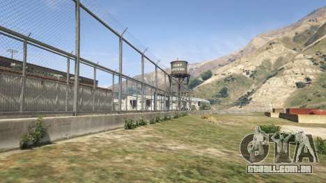 O muro do Forte de Zancudo, no GTA 5