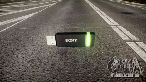 A unidade flash USB da Sony verde para GTA 4