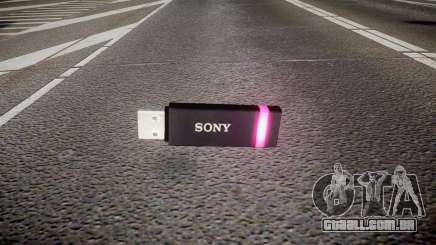 A unidade flash USB da Sony roxo para GTA 4