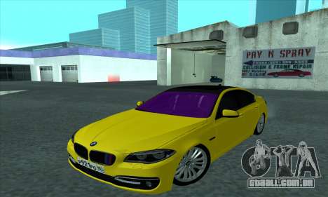 BMW 525 Gold para GTA San Andreas