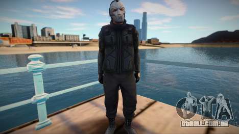 Personagem de GTA Online em uma máscara e armadu para GTA San Andreas