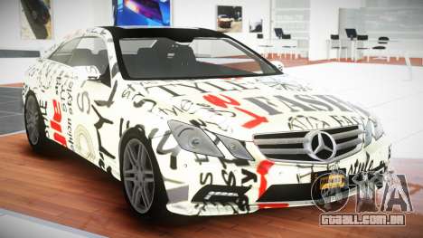 Mercedes-Benz E500 QD S3 para GTA 4