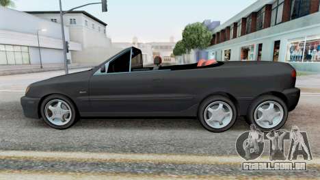 Daewoo Lanos 3-axle para GTA San Andreas