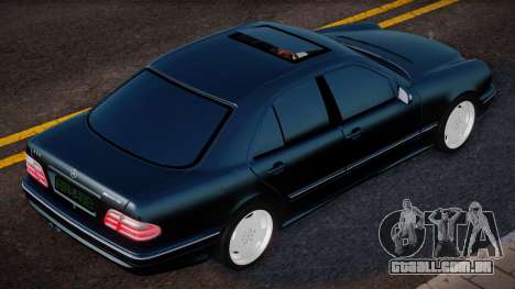 Mercedes-Benz E55 AMG Chicago para GTA San Andreas
