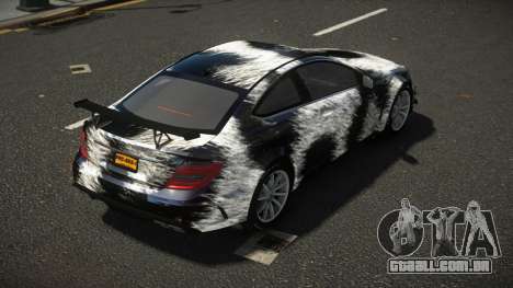 Mercedes-Benz C63 AMG R-Tune S1 para GTA 4