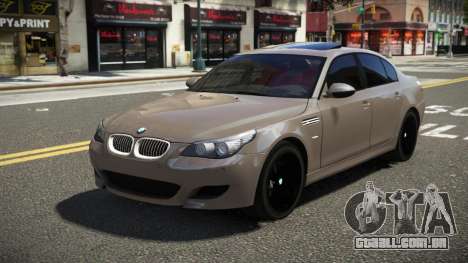 BMW M5 E60 D-Style V1.0 para GTA 4