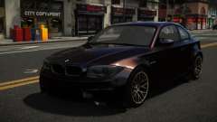 BMW 1M E82 R-Edition para GTA 4