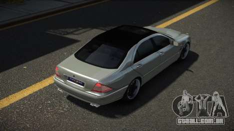 Mercedes-Benz S550 B-Style para GTA 4