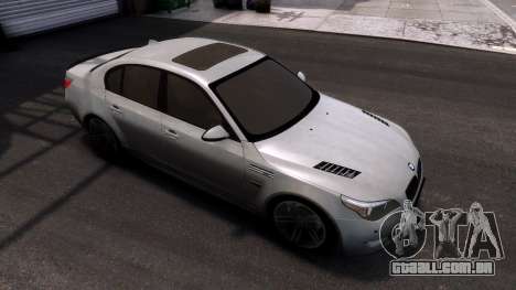 BMW M5 E60 White para GTA 4