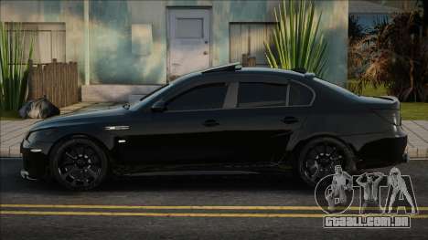 BMW M5 Gold [Black ver] para GTA San Andreas