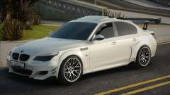 BMW M5 Gold [Silver] para GTA San Andreas