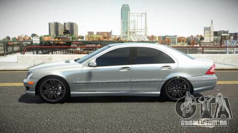 Mercedes-Benz C32 AMG LS para GTA 4