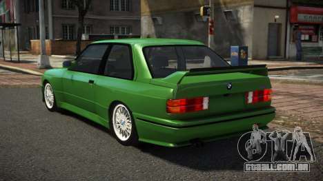 BMW M3 E30 L-Sport para GTA 4