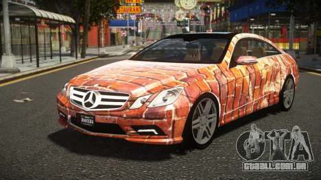 Mercedes-Benz E500 L-Sport S14 para GTA 4