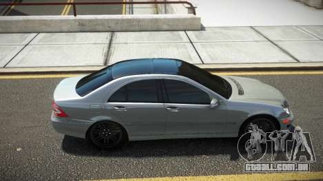 Mercedes-Benz C32 AMG LS para GTA 4