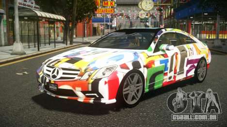 Mercedes-Benz E500 L-Sport S10 para GTA 4