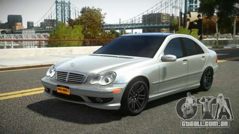 Mercedes-Benz C32 AMG LS para GTA 4