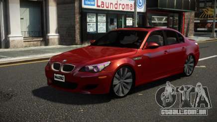 BMW M5 E60 SN V1.2 para GTA 4