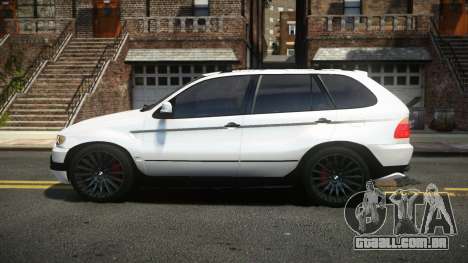 BMW X5 SE V1.0 para GTA 4