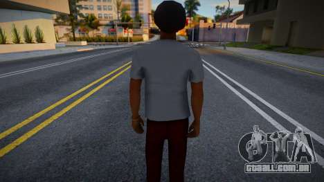 Jovem na camiseta branca para GTA San Andreas