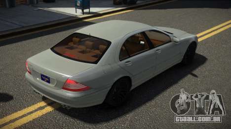 Mercedes-Benz W220 S600 ES V1.0 para GTA 4