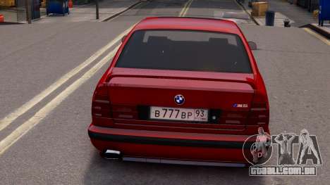 BMW M5 Vermelho Stock para GTA 4