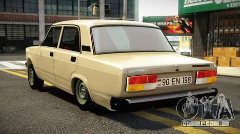 VAZ 2107 BW para GTA 4