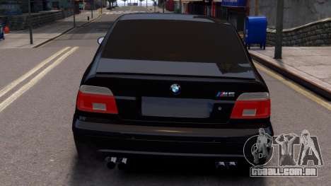 BMW M5 Bl para GTA 4