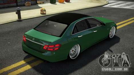 Mercedes-Benz E63 AMG BGT para GTA 4