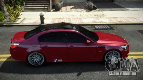 BMW M5 SGR para GTA 4
