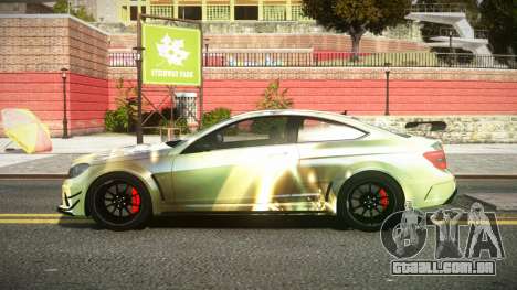 Mercedes-Benz C63 G-Tuned S10 para GTA 4