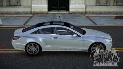 Mercedes-Benz E500 HR para GTA 4