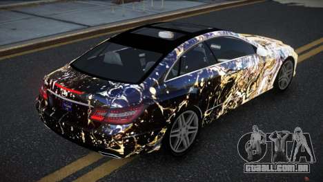 Mercedes-Benz E500 HR S12 para GTA 4