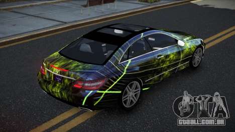 Mercedes-Benz E500 HR S7 para GTA 4