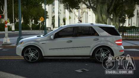 Mercedes-Benz ML63 AMG 09th V1.1 para GTA 4