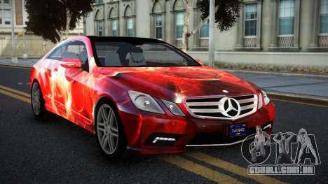 Mercedes-Benz E500 HR S14 para GTA 4