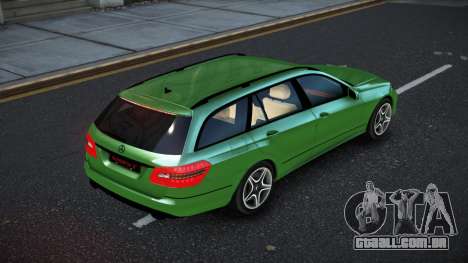 Mercedes-Benz E-Class Estate CK para GTA 4