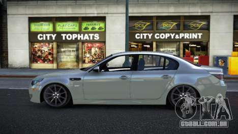 BMW M5 09th para GTA 4