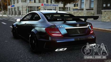 Mercedes-Benz C63 AMG YV para GTA 4