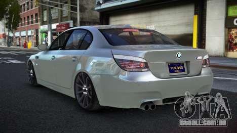 BMW M5 09th para GTA 4