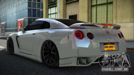 Nissan GT-R R35 VGR para GTA 4