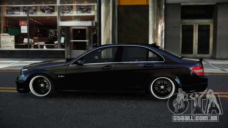 Mercedes-Benz C63 AMG 10th para GTA 4