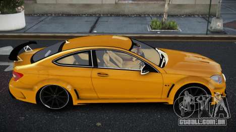 Mercedes-Benz C63 AMG 12th V1.1 para GTA 4