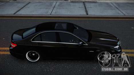 Mercedes-Benz C63 AMG 10th para GTA 4