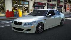 BMW M5 09th para GTA 4