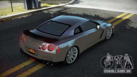 Nissan GT-R VWF para GTA 4