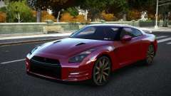 Nissan GT-R DTK para GTA 4